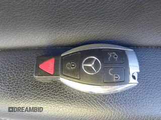 2018 Mercedes-Benz C 300 z VIN WDDWJ4KB0JF637536, wystawiony jako IAAI lot #40845998 z przebiegiem 49 846 mil mil oraz . Historia ofert i sprzedaży dostępna na DreamBid. Obrazek 11.