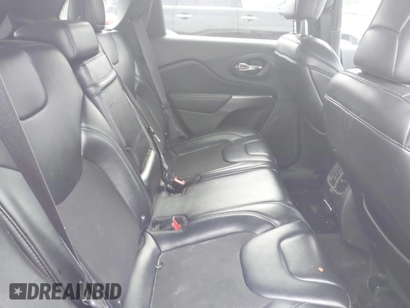 2019 Jeep Cherokee Latitude Plus with VIN 1C4PJMLB3KD195412, listed as a IAAI auction lot 42117860 with 177,178 mi miles. Bid and sale history available at carsss.com. Image 8.