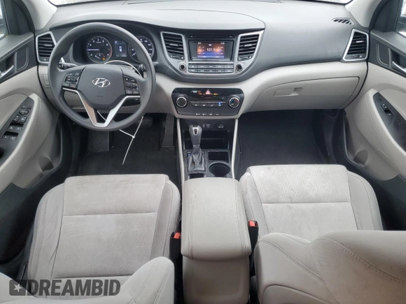 2017 Hyundai Tucson SE with VIN KM8J23A4XHU386492, listed as a Copart auction lot 52022475 with 73,155 mi miles and Salvage Title. Bid and sale history available at DreamBid. Image 8.