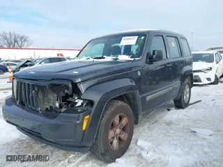 2011 Jeep Liberty Sport Jet with VIN 1J4PN2GK3BW593298, listed as a IAAI auction lot 41289822 with 1 mi miles. Bid and sale history available at carsss.com. Image 20.