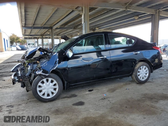 2015 Nissan Versa S Plus with VIN 3N1CN7AP6FL905117, listed as a Copart auction lot 48576895 with 44,815 mi miles and Salvage Title. Bid and sale history available at DreamBid. Image 1.