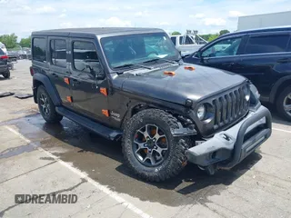 2019 Jeep Wrangler Unlimited Sport S с VIN 1C4HJXDN4KW577273, выставлен на аукционе IAAI как лот 42435847 с пробегом 69 403 миль миль и . История ставок и продаж доступна на DreamBid. Изображение 1.