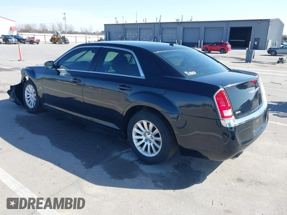2012 Chrysler 300 z VIN 2C3CCAAG8CH245879, wystawiony jako IAAI lot #41811243 z przebiegiem 177 634 mil mil oraz . Historia ofert i sprzedaży dostępna na DreamBid. Obrazek 3.