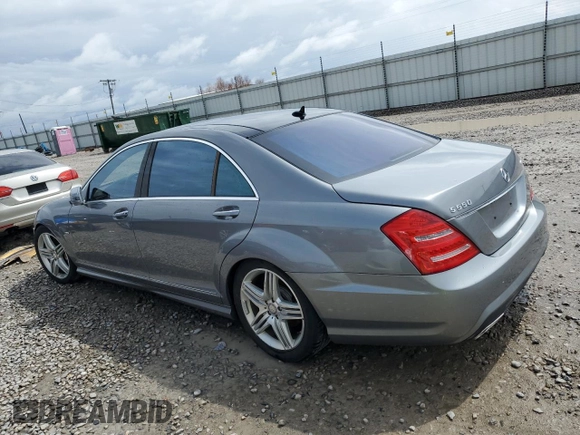 2012 Mercedes-Benz S 550 z VIN WDDNG9EB2CA438250, wystawiony jako Copart lot #53573405 z przebiegiem Nie podano mil oraz Czysty tytuł • Clean title. Historia ofert i sprzedaży dostępna na DreamBid. Obrazek 2.