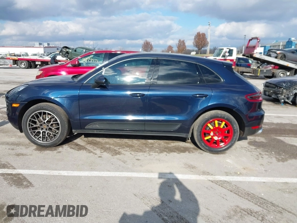 2018 Porsche Macan with VIN WP1AA2A53JLB21062, listed as a IAAI auction lot 41066589 with 53,013 mi miles and . Bid and sale history available at DreamBid. Image 14.