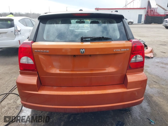 2011 Dodge Caliber Mainstreet z VIN 1B3CB3HA6BD262107, wystawiony jako IAAI lot #41663951 z przebiegiem 121 324 mil mil oraz . Historia ofert i sprzedaży dostępna na DreamBid. Obrazek 17.