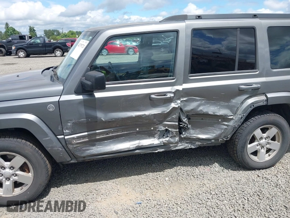2007 Jeep Commander Sport with VIN 1J8HG48P27C589142, listed as a IAAI auction lot 42379721 with 162,397 mi miles and . Bid and sale history available at DreamBid. Image 6.