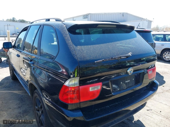 2004 BMW X5 3.0i with VIN 5UXFA13584LU32892, listed as a IAAI auction lot 41908811 with 217,448 mi miles. Bid and sale history available at carsss.com. Image 3.