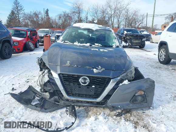 2019 Nissan Altima SV z VIN 1N4BL4DW5KN319234, wystawiony jako IAAI lot #41360319 z przebiegiem 55 665 mil mil oraz . Historia ofert i sprzedaży dostępna na DreamBid. Obrazek 11.