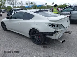 2013 Hyundai Genesis Coupe R-Spec with VIN KMHHU6KJ2DU108081, listed as a IAAI auction lot 41650433 with 80,964 mi miles and . Bid and sale history available at DreamBid. Image 3.