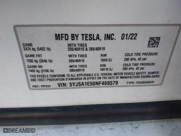 2022 Tesla Model S with VIN 5YJSA1E50NF469579, listed as a IAAI auction lot 41682974 with 48,519 mi miles. Bid and sale history available at carsss.com. Image 9.