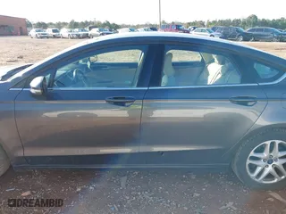 2016 Ford Fusion SE with VIN 3FA6P0HD3GR240706, listed as a IAAI auction lot 41796250 with 188,369 mi miles. Bid and sale history available at carsss.com. Image 14.