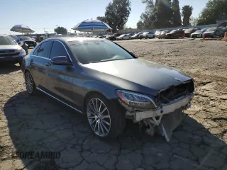 2019 Mercedes-Benz C 300 with VIN WDDWF8DB8KR483762, listed as a Copart auction lot 47028645 with 64,470 mi miles and Salvage Title. Bid and sale history available at DreamBid. Image 4.