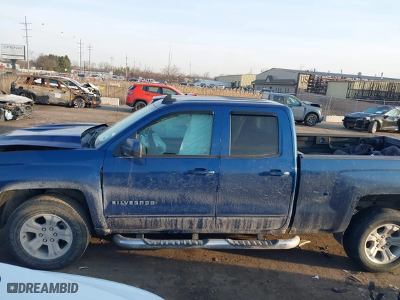 2017 Chevrolet Silverado 1500 LT with VIN 1GCVKREC7HZ349638, listed as a IAAI auction lot 41797563 with 136,915 mi miles. Bid and sale history available at carsss.com. Image 14.