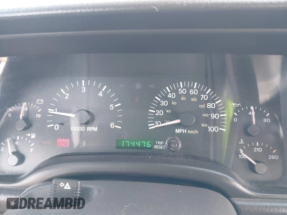 2000 Jeep Cherokee SE with VIN 1J4FF28S4YL162504, listed as a IAAI auction lot 41689558 with 174,476 mi miles. Bid and sale history available at carsss.com. Image 7.