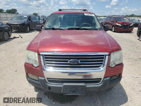 2007 Ford Explorer XLT с VIN 1FMEU63E07UA88406, выставлен на аукционе Copart как лот 63583885 с пробегом 247 919 миль миль и Списание • Salvage title. История ставок и продаж доступна на DreamBid. Изображение 5.