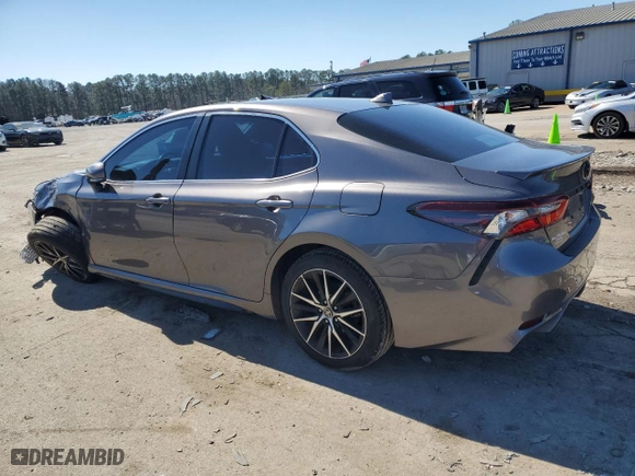 2022 Toyota Camry SE with VIN 4T1G11AK0NU713560, listed as a Copart auction lot 45956295 with 60,886 mi miles and Salvage Title. Bid and sale history available at carsss.com. Image 2.