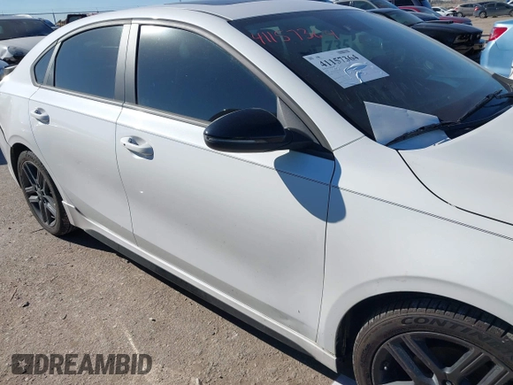 2021 Kia Forte GT-Line with VIN 3KPF34AD5ME418903, listed as a IAAI auction lot 41157364 with 55,651 mi miles. Bid and sale history available at carsss.com. Image 13.