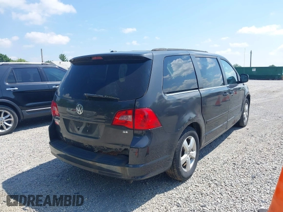 2011 Volkswagen Routan SE with VIN 2V4RW3DGXBR669762, listed as a IAAI auction lot 42693493 with 105,415 mi miles and . Bid and sale history available at DreamBid. Image 4.
