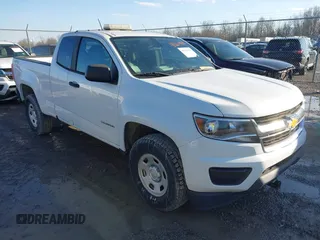 2019 Chevrolet Colorado 4WD Work Truck with VIN 1GCHTBEN0K1152707, listed as a IAAI auction lot 41667933 with 105,816 mi miles. Bid and sale history available at carsss.com. Image 1.
