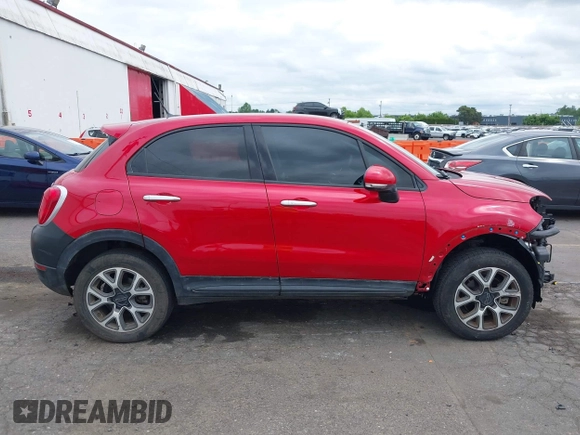 2016 FIAT 500X Trekking z VIN ZFBCFYCT3GP344636, wystawiony jako IAAI lot #41991849 z przebiegiem 54 270 mil mil oraz . Historia ofert i sprzedaży dostępna na DreamBid. Obrazek 14.