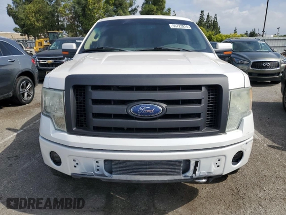 2012 Ford F-150 XL z VIN 1FTFW1CF6CFD06720, wystawiony jako Copart lot #56723915 z przebiegiem 173 048 mil mil oraz Szkody całkowita. Historia ofert i sprzedaży dostępna na DreamBid. Obrazek 5.