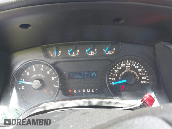 2014 Ford F-150 XL z VIN 1FTMF1EF7EKF78370, wystawiony jako IAAI lot #39745388 z przebiegiem 185 536 mil mil oraz . Historia ofert i sprzedaży dostępna na DreamBid. Obrazek 7.