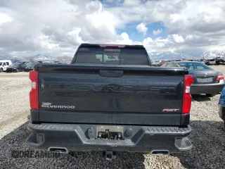 2021 Chevrolet Silverado 1500 RST with VIN 3GCUYEETXMG242080, listed as a Copart auction lot 49349025 with 19,013 mi miles and Salvage Title. Bid and sale history available at carsss.com. Image 6.