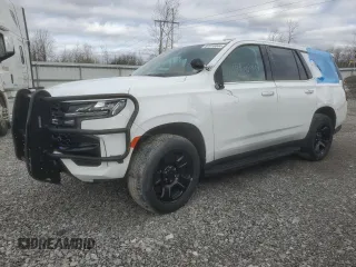 2022 Chevrolet Tahoe Commercial z VIN 1GNSKLED5NR321297, wystawiony jako Copart lot #67910044 z przebiegiem 14 755 mil mil oraz Szkoda całkowita • Salvage title. Historia ofert i sprzedaży dostępna na DreamBid. Obrazek 1.