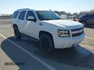 2007 Chevrolet Tahoe LT z VIN 1GNFC13067R271726, wystawiony jako IAAI lot #41642041 z przebiegiem Nie podano mil oraz . Historia ofert i sprzedaży dostępna na DreamBid. Obrazek 1.