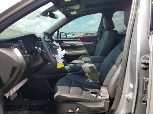 2024 Cadillac XT6 FWD Luxury with VIN 1GYKPAR40RZ736486, listed as a Copart auction lot 71755204 with 8,629 mi miles and Salvage Title. Bid and sale history available at carsss.com. Image 7.