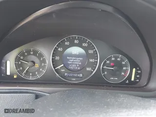 2007 Mercedes-Benz CLK-Class 3.5L with VIN WDBTK56F57F207294, listed as a IAAI auction lot 42128925 with 122,162 mi miles. Bid and sale history available at carsss.com. Image 7.