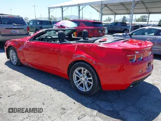 2013 Chevrolet Camaro LT z VIN 2G1FB3D34D9104778, wystawiony jako IAAI lot #42229416 z przebiegiem 99 123 mil mil oraz . Historia ofert i sprzedaży dostępna na DreamBid. Obrazek 3.