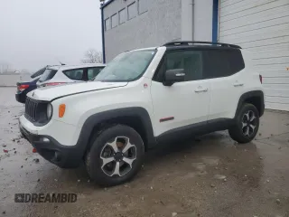 2019 Jeep Renegade Trailhawk z VIN ZACNJBC12KPJ99548, wystawiony jako Copart lot #42229735 z przebiegiem Nie podano mil oraz Szkoda całkowita • Salvage title. Historia ofert i sprzedaży dostępna na DreamBid. Obrazek 1.