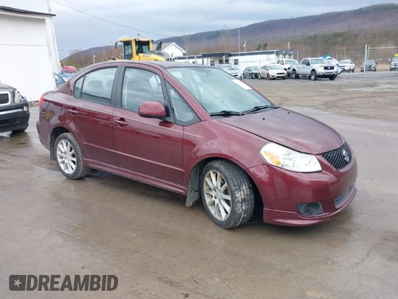 2008 Suzuki SX4 Sport z VIN JS2YC414985100007, wystawiony jako IAAI lot #41849082 z przebiegiem 157 595 mil mil oraz . Historia ofert i sprzedaży dostępna na DreamBid. Obrazek 1.