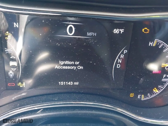 2018 Jeep Grand Cherokee Overland with VIN 1C4RJFCG5JC305784, listed as a IAAI auction lot 41754366 with 151,143 mi miles. Bid and sale history available at carsss.com. Image 7.
