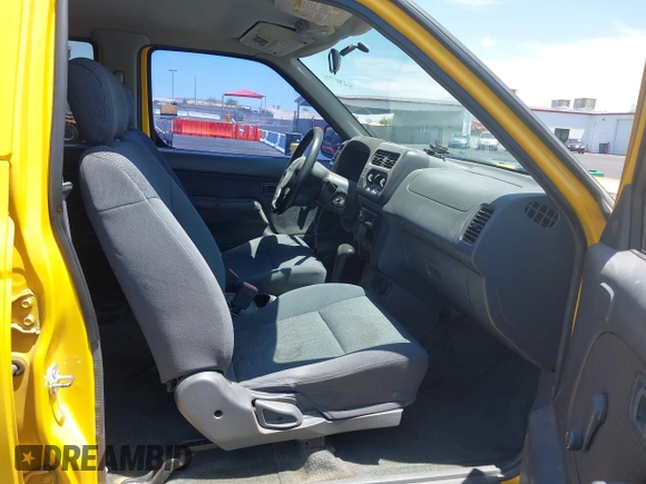 2001 Nissan Frontier SE z VIN 1N6ED27T61C355015, wystawiony jako IAAI lot #42381391 z przebiegiem Nie podano mil oraz . Historia ofert i sprzedaży dostępna na DreamBid. Obrazek 5.