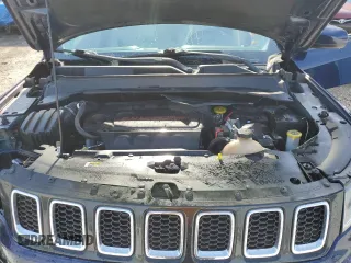 2018 Jeep Compass Latitude with VIN 3C4NJCBB5JT125048, listed as a Copart auction lot 54933965 with 82,266 mi miles and Salvage Title. Bid and sale history available at DreamBid. Image 12.