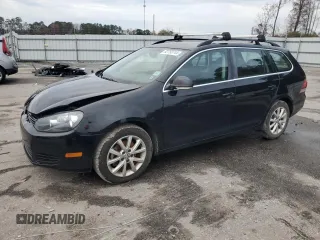 2013 Volkswagen Jetta SportWagen SE w/Sunroof with VIN 3VWPP7AJXDM633437, listed as a Copart auction lot 82793744 with 146,503 mi miles and Salvage Title. Bid and sale history available at carsss.com. Image 1.