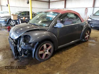 2005 Volkswagen Beetle GLS with VIN 3VWCM31Y75M357538, listed as a Copart auction lot 62151645 with 139,954 mi miles and Salvage title. Bid and sale history available at DreamBid. Image 1.