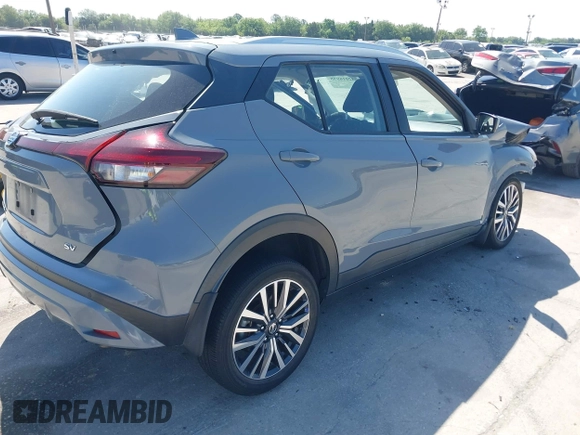 2021 Nissan Kicks SV with VIN 3N1CP5CV1ML512892, listed as a IAAI auction lot 42016955 with 63,754 mi miles. Bid and sale history available at carsss.com. Image 4.