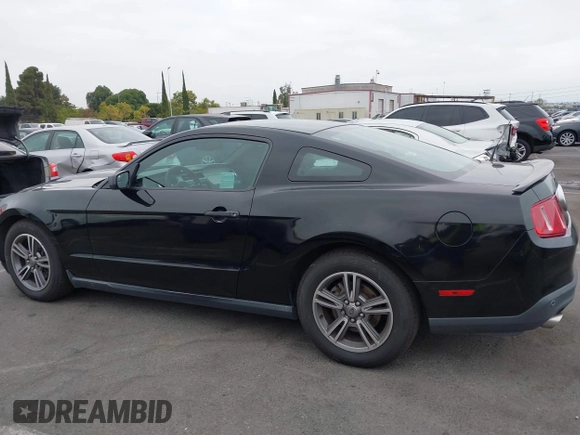 2012 Ford Mustang Premium с VIN 1ZVBP8AM9C5273477, выставлен на аукционе IAAI как лот 42795526 с пробегом 111 438 миль миль и . История ставок и продаж доступна на DreamBid. Изображение 14.