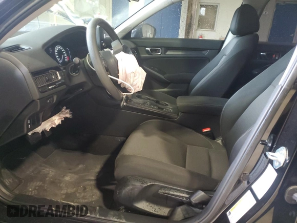 2024 Honda Civic LX z VIN 2HGFE2F23RH118070, wystawiony jako Copart lot #53295545 z przebiegiem 29 000 mil mil oraz Czysty tytuł • Clean title. Historia ofert i sprzedaży dostępna na DreamBid. Obrazek 7.