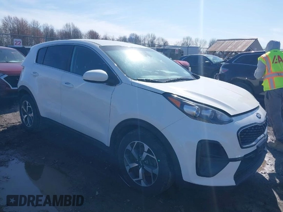 2020 Kia Sportage LX with VIN KNDPM3AC7L7643440, listed as a IAAI auction lot 41960904 with 102,165 mi miles. Bid and sale history available at carsss.com. Image 1.