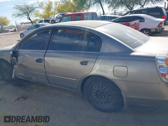 2003 Nissan Altima S with VIN 1N4AL11D73C163112, listed as a IAAI auction lot 42084672 with 184,140 mi miles and . Bid and sale history available at DreamBid. Image 15.