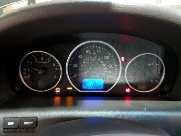 2008 Hyundai Veracruz GLS with VIN KM8NU13C68U041089, listed as a Copart auction lot 52187825 with 228,023 mi miles and Clean Title. Bid and sale history available at carsss.com. Image 9.