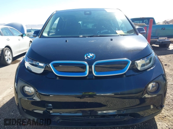 2016 BMW i3 z VIN WBY1Z2C51GV556942, wystawiony jako IAAI lot #40681795 z przebiegiem 56 886 mil mil oraz . Historia ofert i sprzedaży dostępna na DreamBid. Obrazek 13.