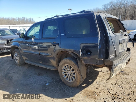2007 GMC Yukon SLE with VIN 1GKFK13017J148978, listed as a Copart auction lot 89213835 with 192,769 mi miles and Salvage Title. Bid and sale history available at carsss.com. Image 2.