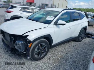 2025 Hyundai Tucson SEL with VIN 5NMJB3DE2SH492894, listed as a IAAI auction lot 42087529 with 7,903 mi miles. Bid and sale history available at carsss.com. Image 18.