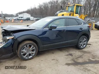 2025 Mazda CX-30 S Preferred with VIN 3MVDMBCMXSM752383, listed as a IAAI auction lot 41555027 with 785 mi miles and . Bid and sale history available at DreamBid. Image 14.